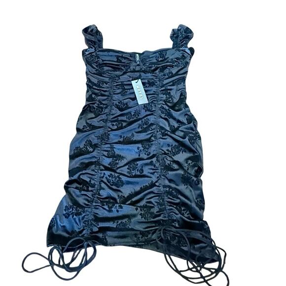 NWT Motel Rocks Sinora Bodycon Mini Dress Black Rose Flock Size Large $82 Ruched - Picture 3 of 16